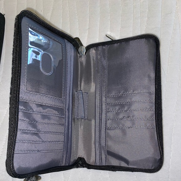 Wallet - Picture 2 of 2